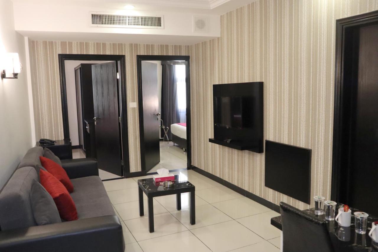 Easy Inn Hotel Suites アンマン エクステリア 写真
