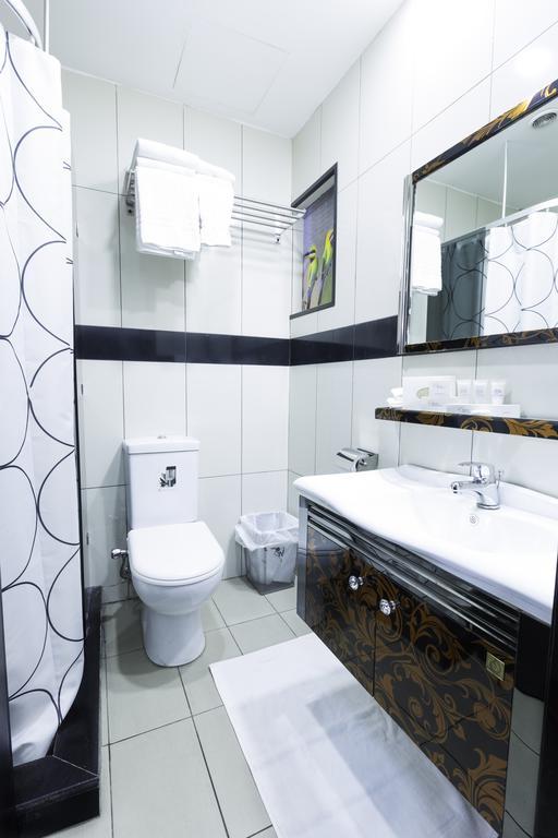 Easy Inn Hotel Suites アンマン エクステリア 写真